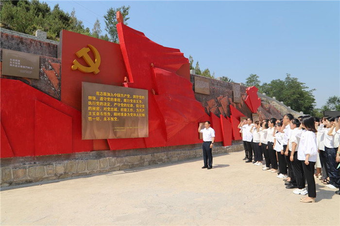图片3.jpg 图片3.jpg