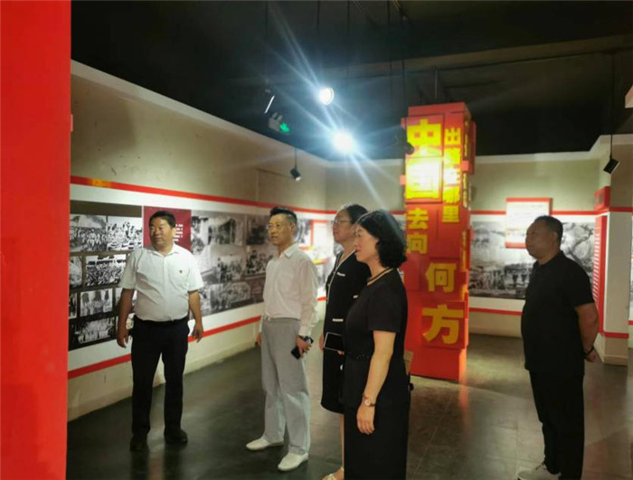 图片2.jpg 图片2.jpg