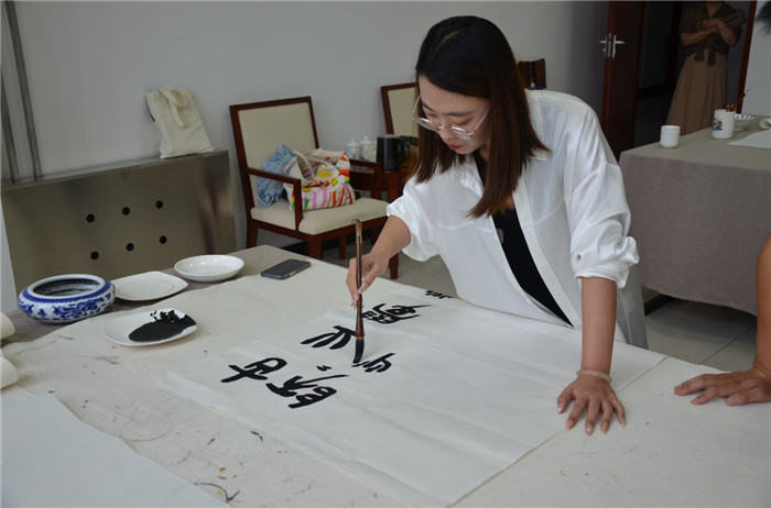 图片13.jpg 图片13.jpg