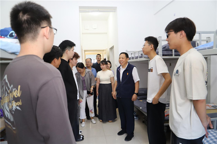 图片3.jpg 图片3.jpg