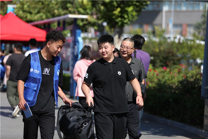 图片8.jpg 图片8.jpg