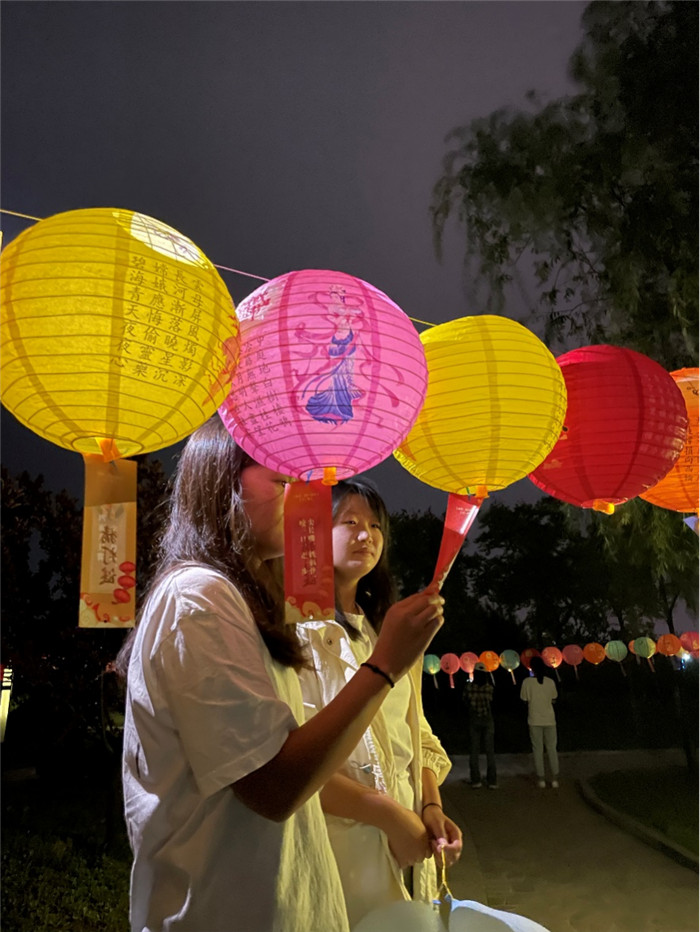 图片5.jpg 图片5.jpg