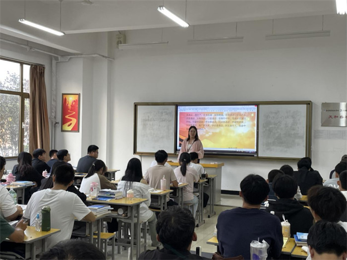 图片4.jpg 图片4.jpg