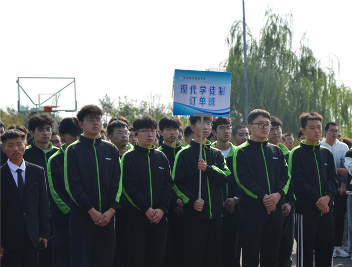 图片4.jpg 图片4.jpg