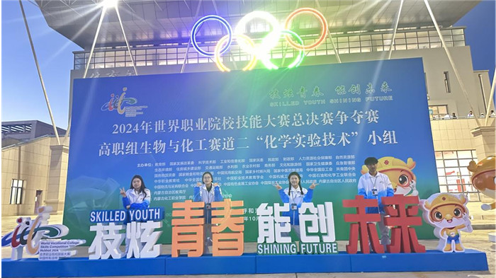 图片3.jpg 图片3.jpg