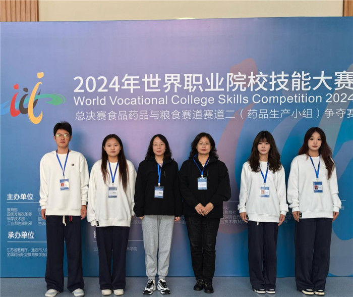 图片2.jpg 图片2.jpg