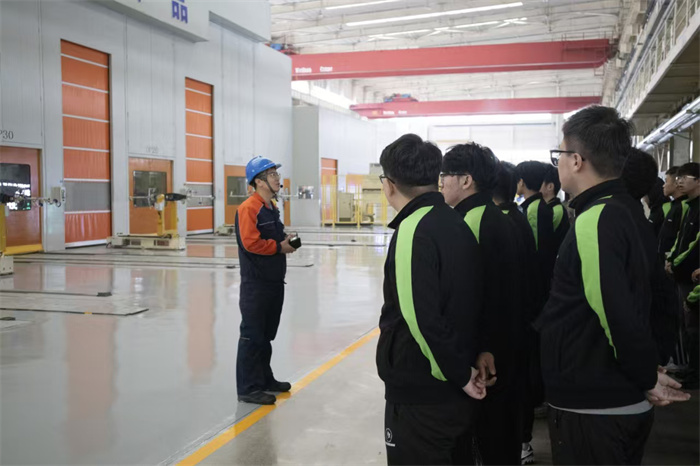 图片3.jpg 图片3.jpg