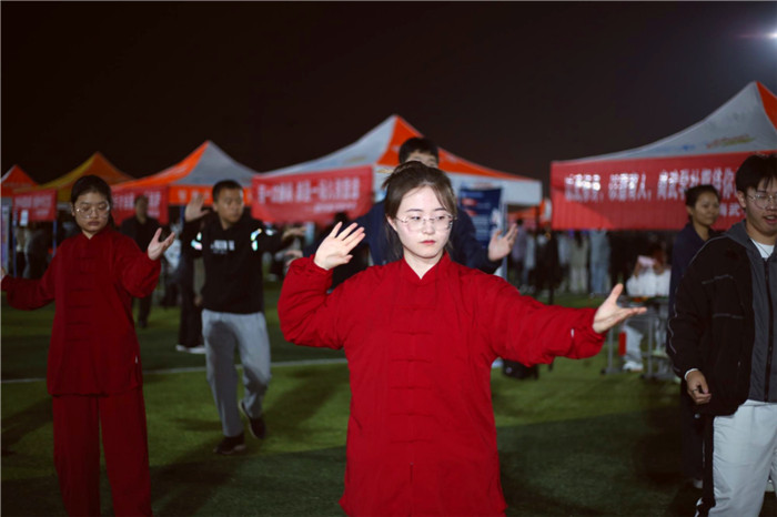 图片7.jpg 图片7.jpg