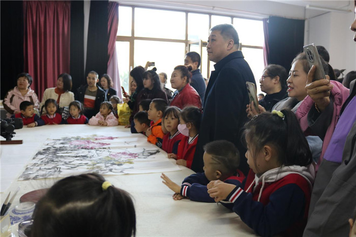 图片3.jpg 图片3.jpg