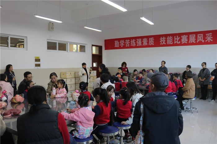 图片4.jpg 图片4.jpg