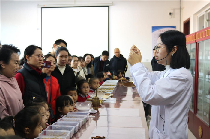 图片6.jpg 图片6.jpg