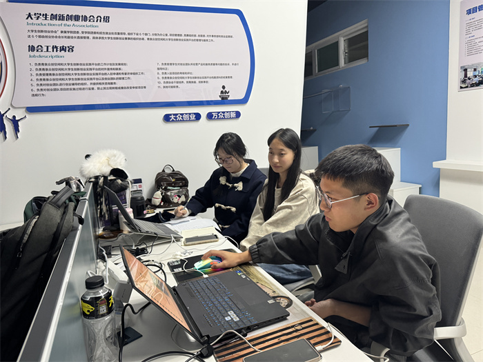 图片5.jpg 图片5.jpg