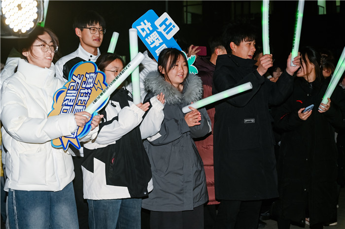 图片8.jpg 图片8.jpg