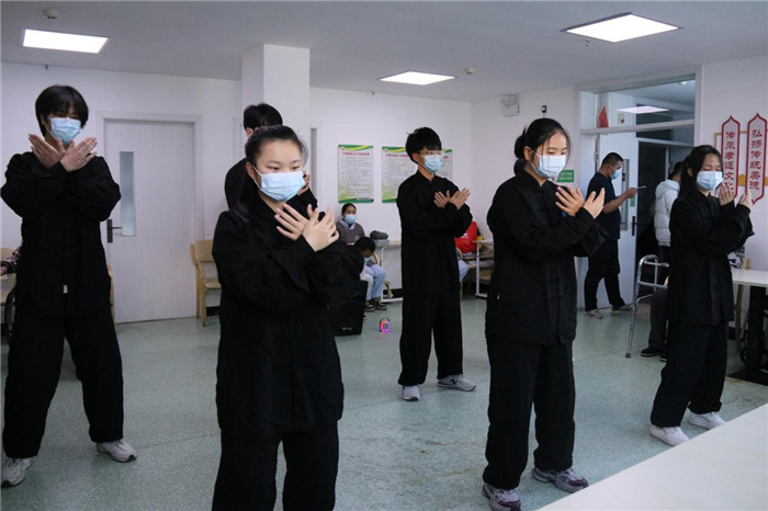 图片4.jpg 图片4.jpg