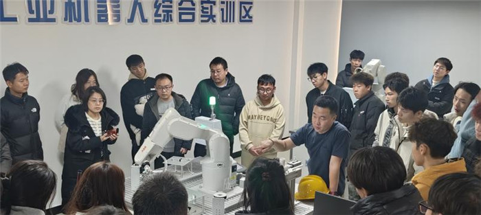 图片4.jpg 图片4.jpg
