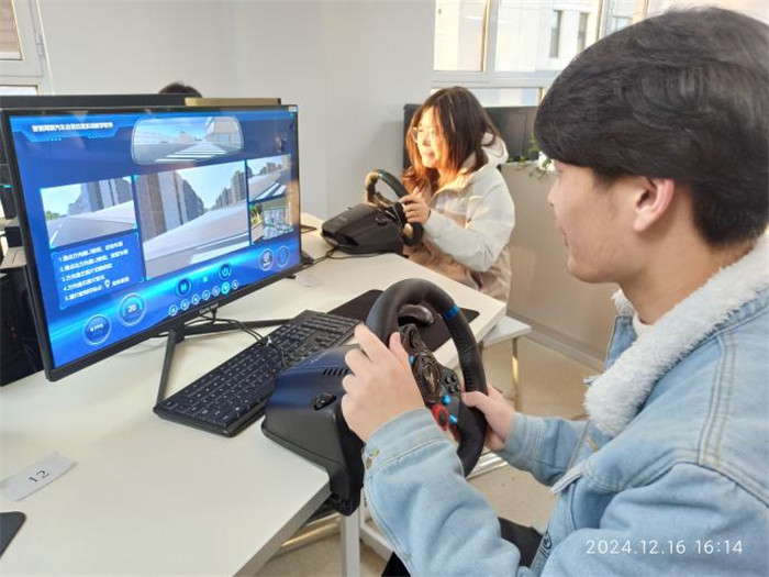 图片9.jpg 图片9.jpg