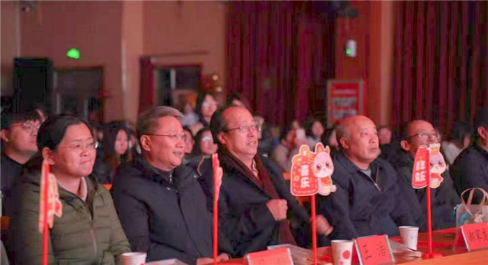 图片2.jpg 图片2.jpg