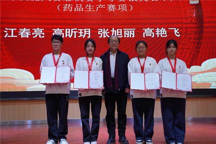 图片10.jpg 图片10.jpg