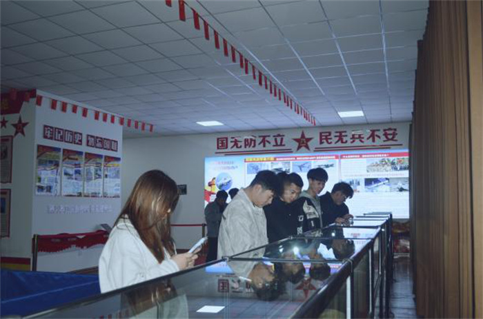 图片3.jpg 图片3.jpg