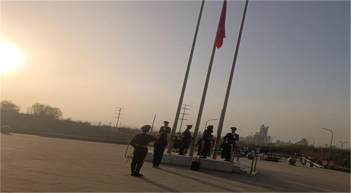 图片2.jpg 图片2.jpg
