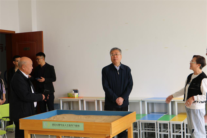 图片5.jpg 图片5.jpg