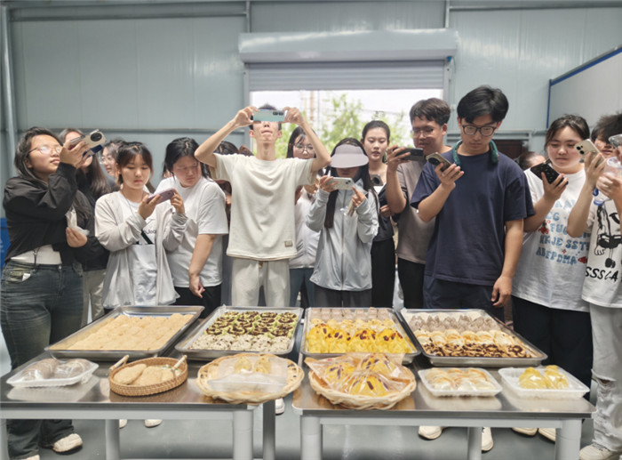 图片10.jpg 图片10.jpg