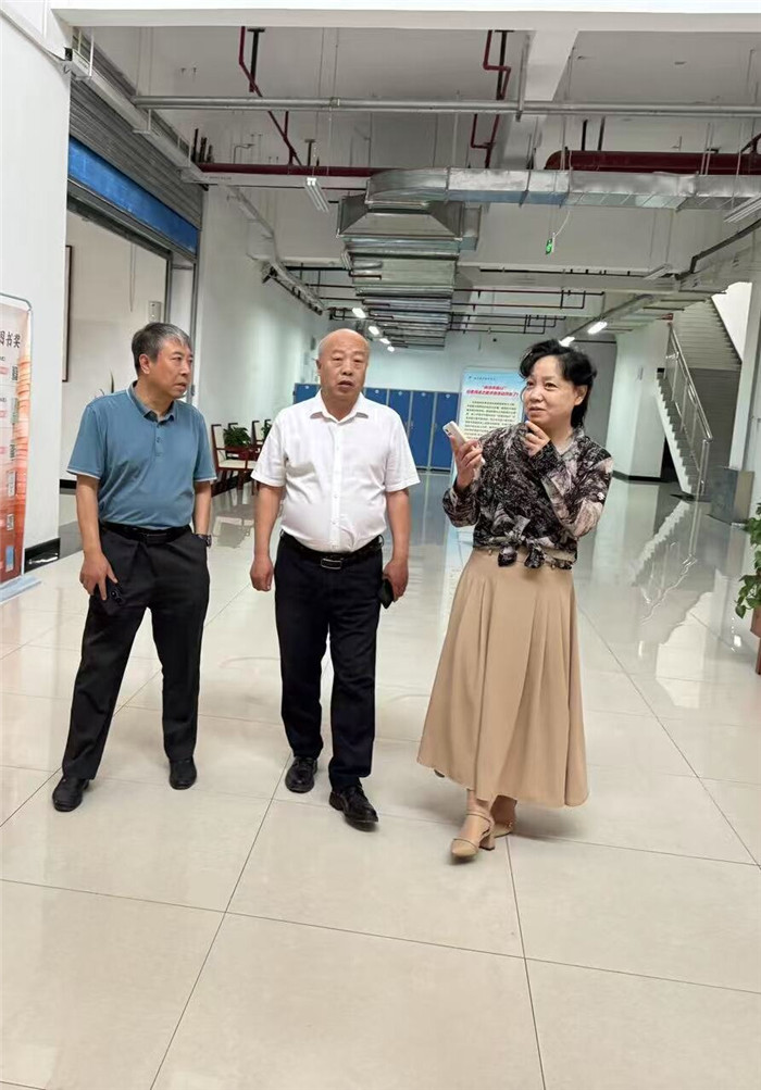 图片2.jpg 图片2.jpg