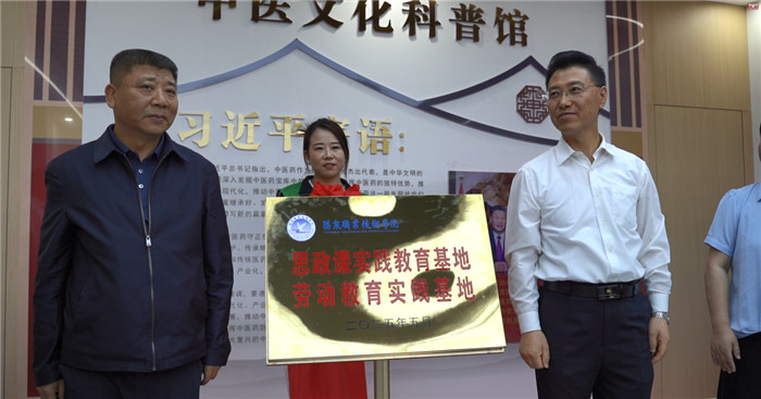 图片1.jpg 图片1.jpg