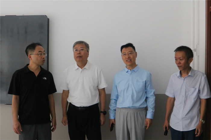 图片4.jpg 图片4.jpg