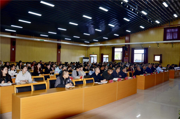 图片3.jpg 图片3.jpg