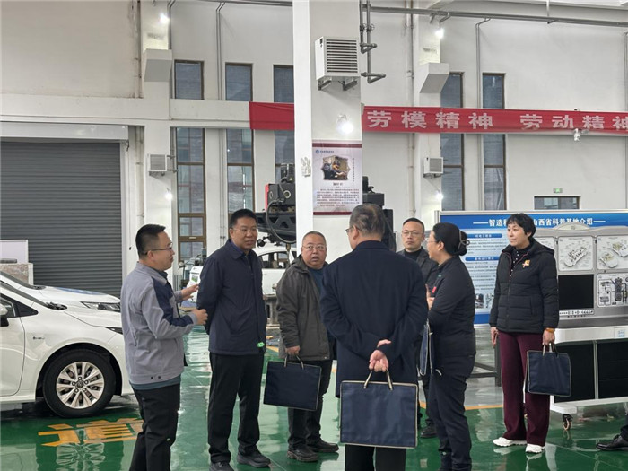 图片5.jpg 图片5.jpg