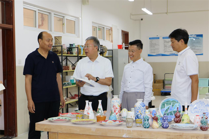图片2.jpg 图片2.jpg