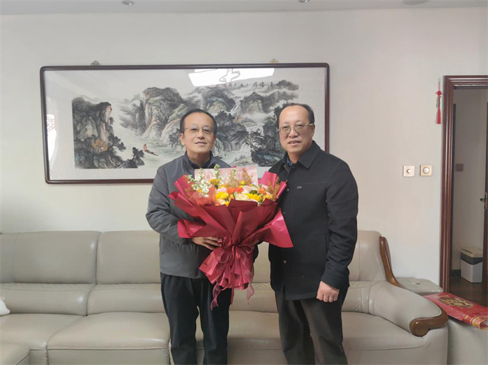 图片2.jpg 图片2.jpg