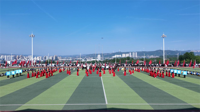图片2.jpg 图片2.jpg