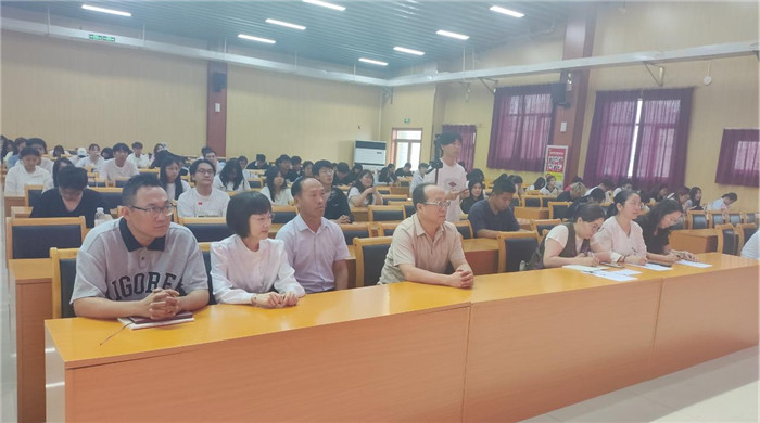图片2.jpg 图片2.jpg