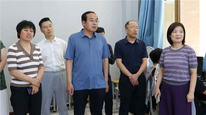 图片2.jpg 图片2.jpg