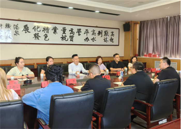 图片2.jpg 图片2.jpg