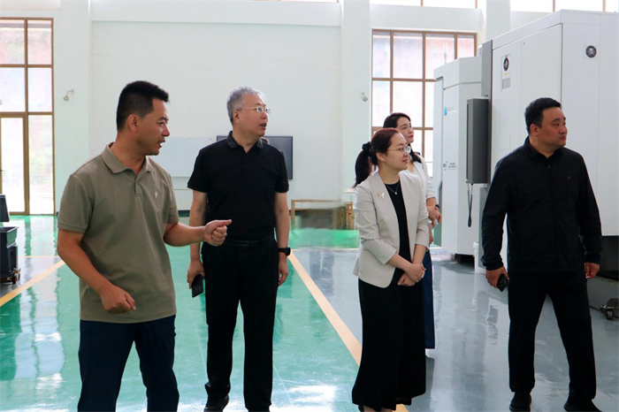 图片4.jpg 图片4.jpg