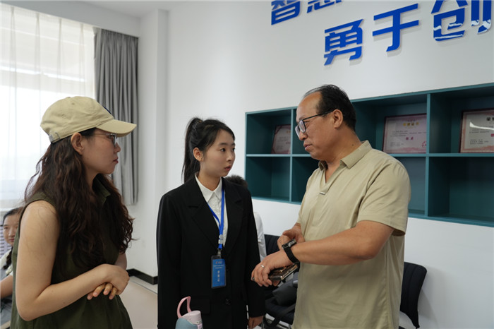 图片10.jpg 图片10.jpg